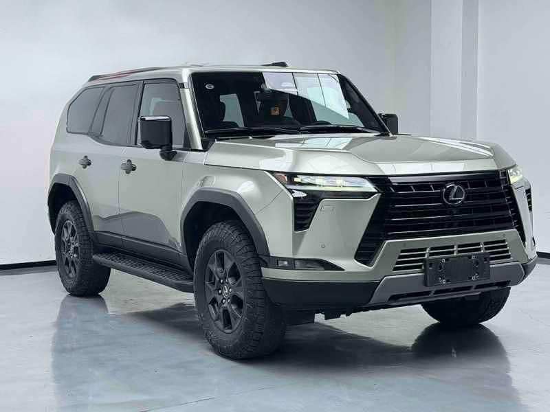 Lexus GX, 2024 — фото 3 из 9