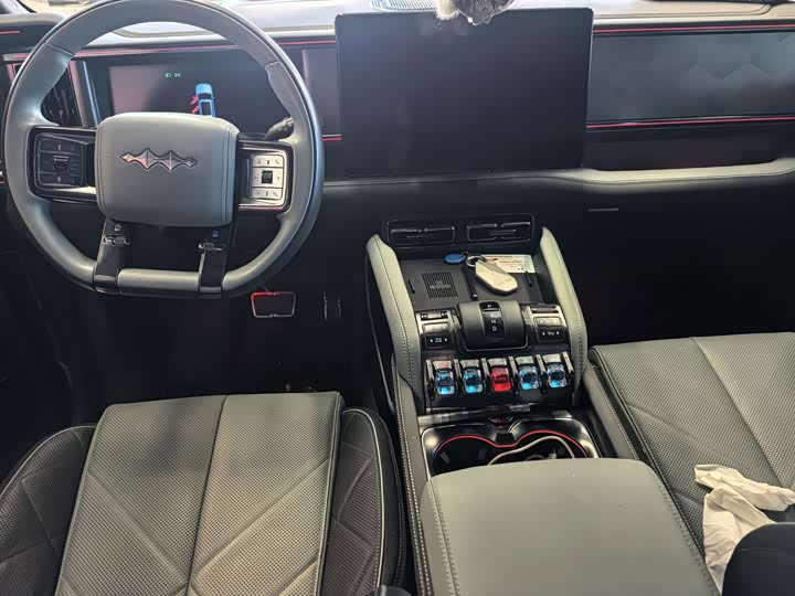 BYD FangChengBao Leopard 5, 2024 — фото 8 из 9