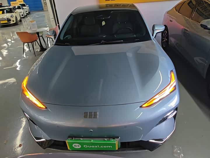 Geely Galaxy E8, 2024 — фото 3 из 9