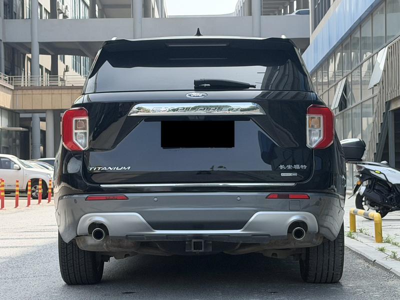 Ford Explorer, 2021 — фото 5 из 9