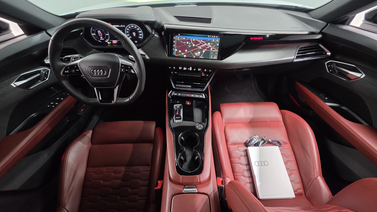 Audi e-tron GT, 2022 — фото 6 из 12