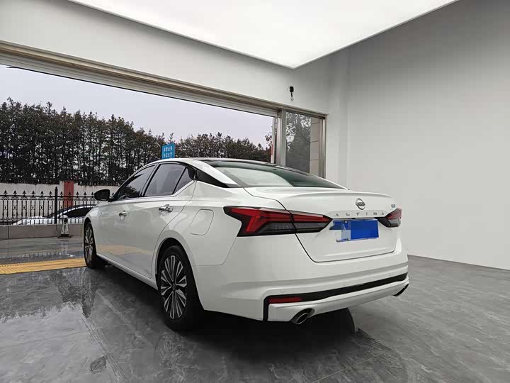Nissan Teana, 2023 — фото 4 из 9