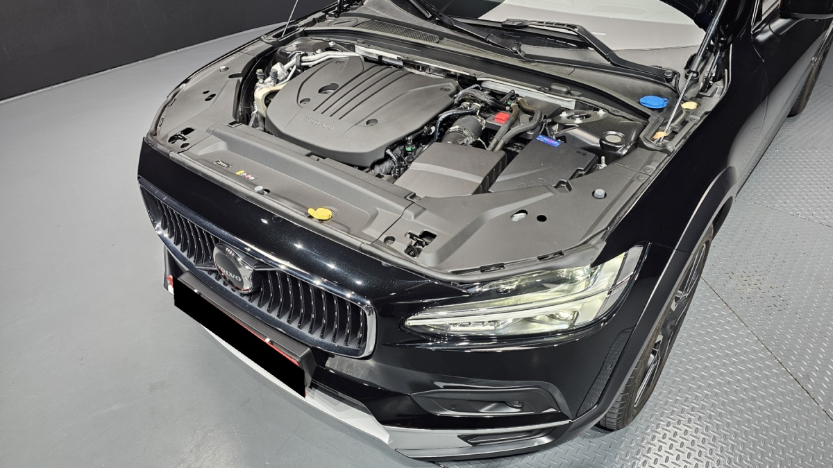 Volvo V90, 2023 — фото 6 из 12
