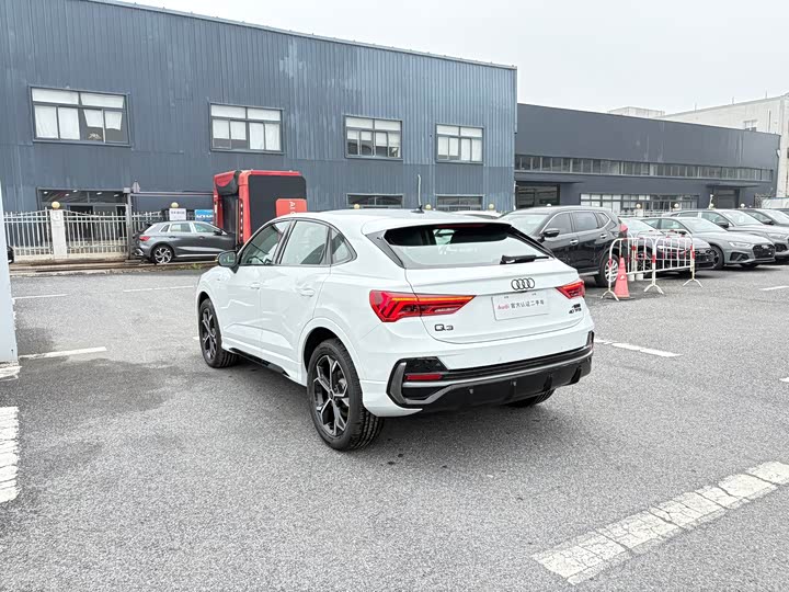 Audi Q3 Sportback, 2026 — фото 7 из 9
