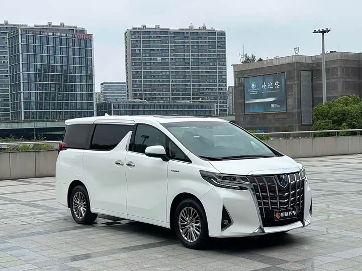 Toyota Alphard, 2022 — фото 3 из 12