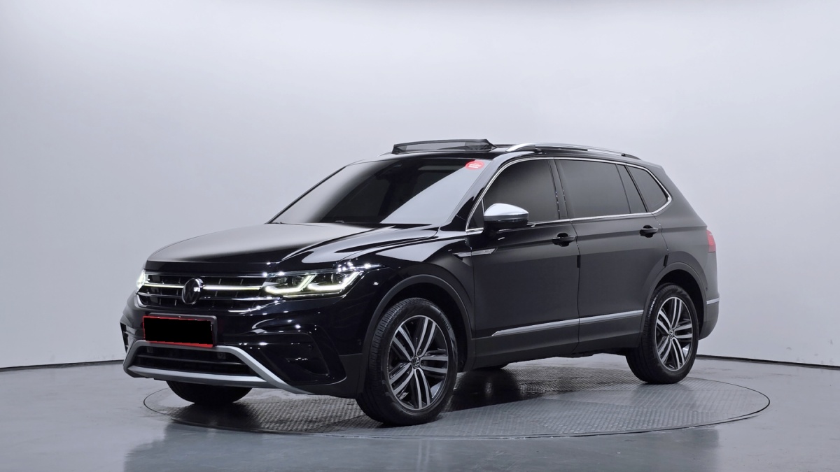 Volkswagen Tiguan, 2022 — купить в Москве под ключ