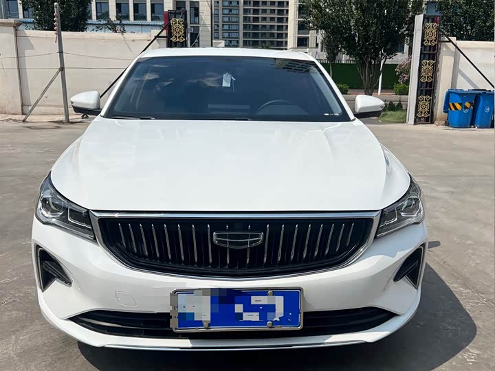 Geely Emgrand, 2023 — купить в Санкт-Петербурге под ключ