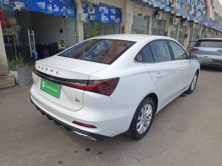 Roewe i5, 2024 — фото 7 из 9