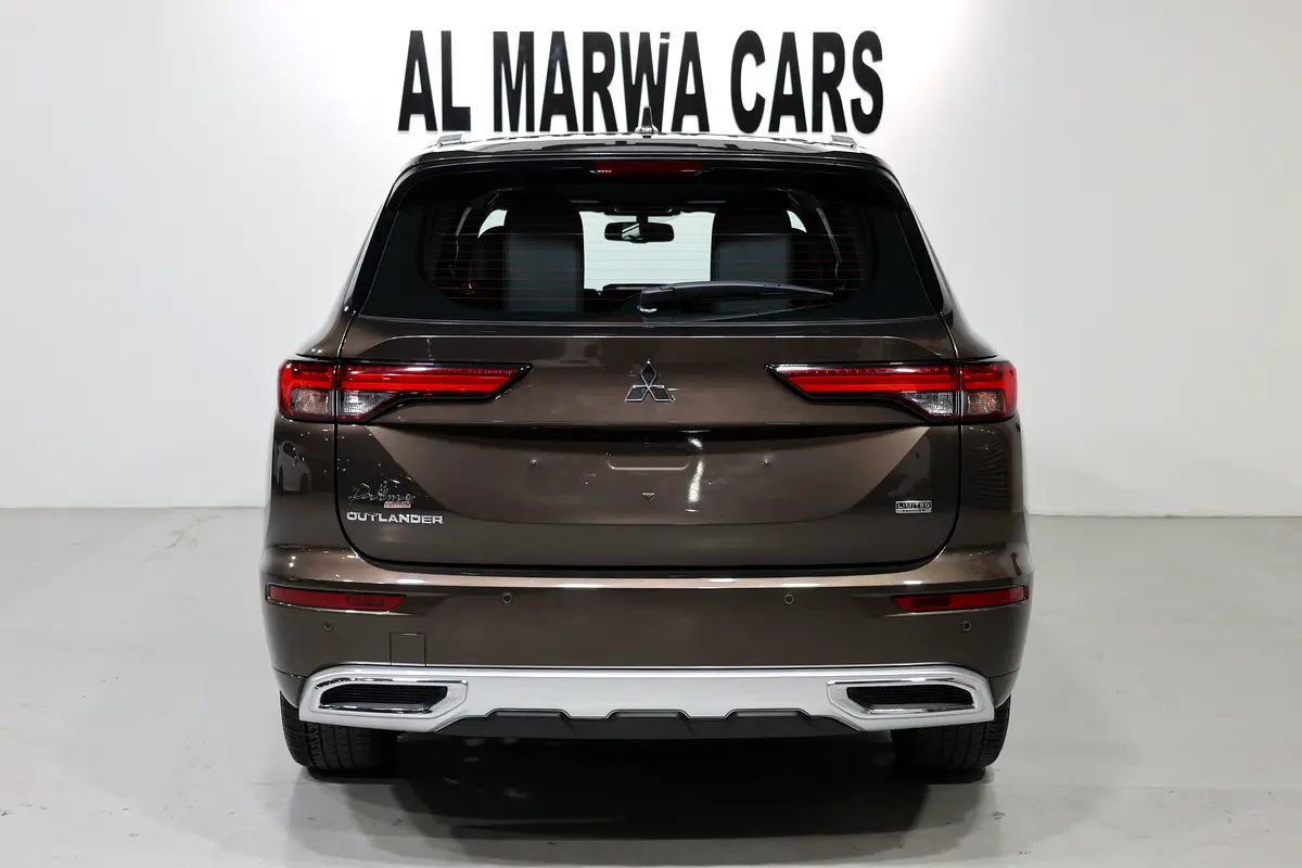 Mitsubishi Outlander, 2024 — фото 6 из 10