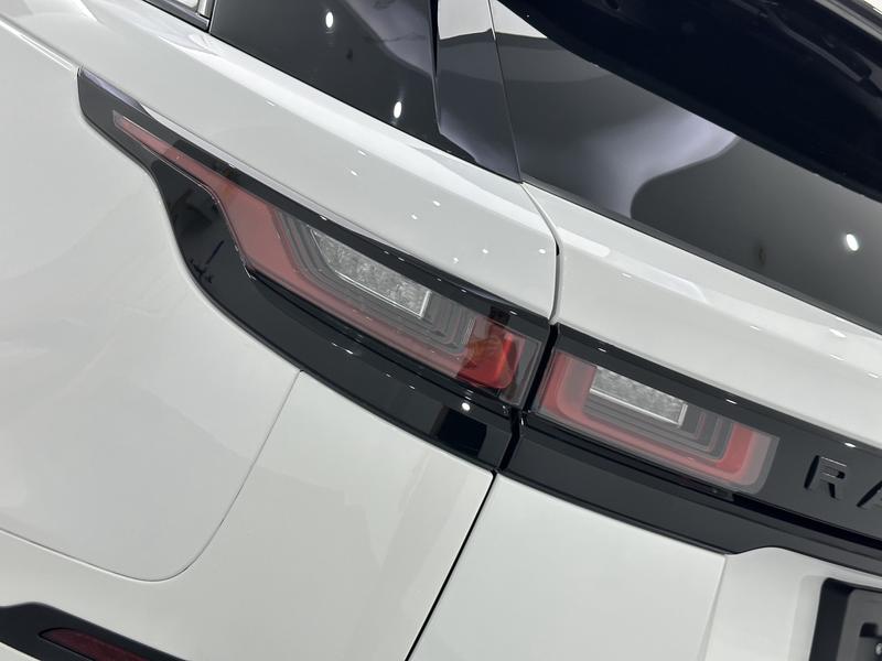 Land Rover Range Rover Velar, 2022 — фото 10 из 12