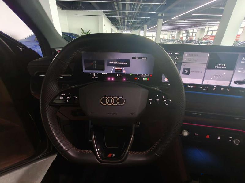 Audi Q5L, 2025 — фото 9 из 12
