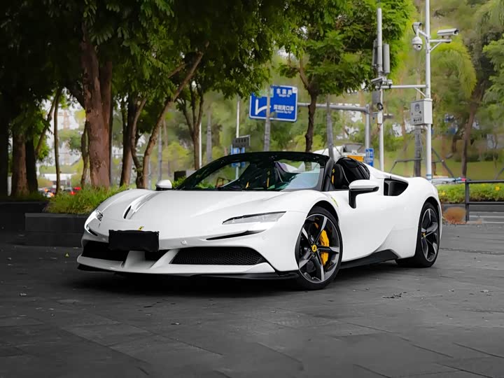 Ferrari SF90, 2024 — купить в Москве под ключ