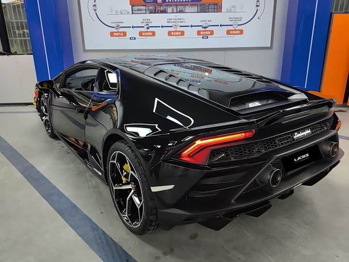 Lamborghini Huracán, 2022 — фото 4 из 9