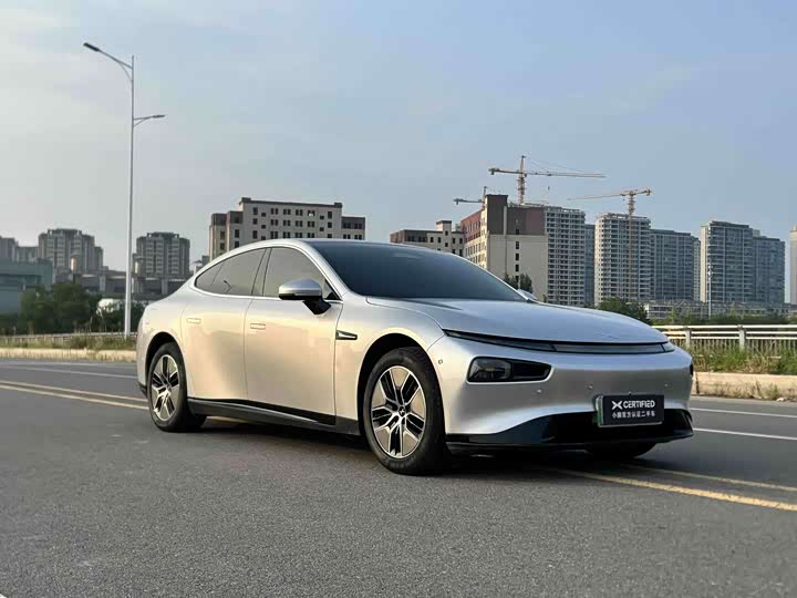 XPeng P7, 2023 — фото 3 из 9