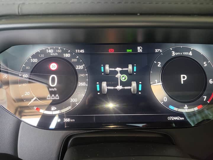 Land Rover Range Rover Sport, 2023 — фото 4 из 9