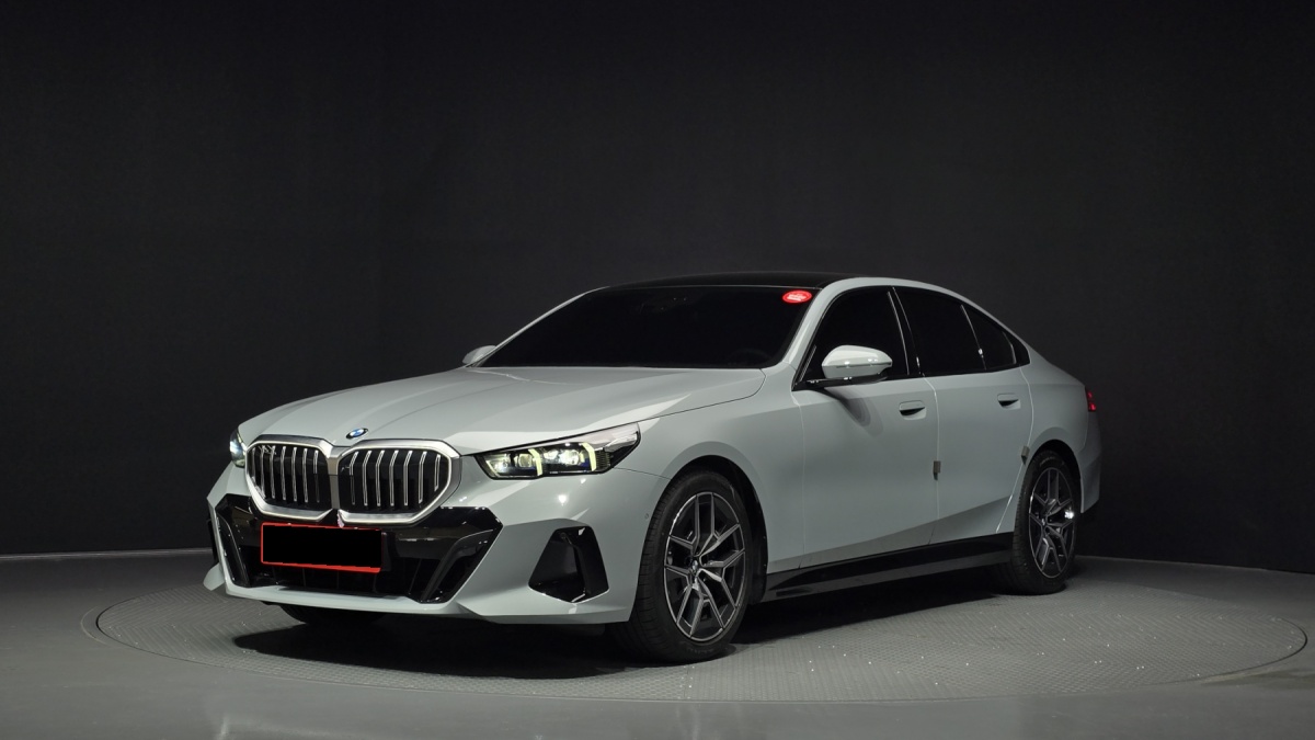 BMW 5 Series, 2025 — купить в Орле под ключ