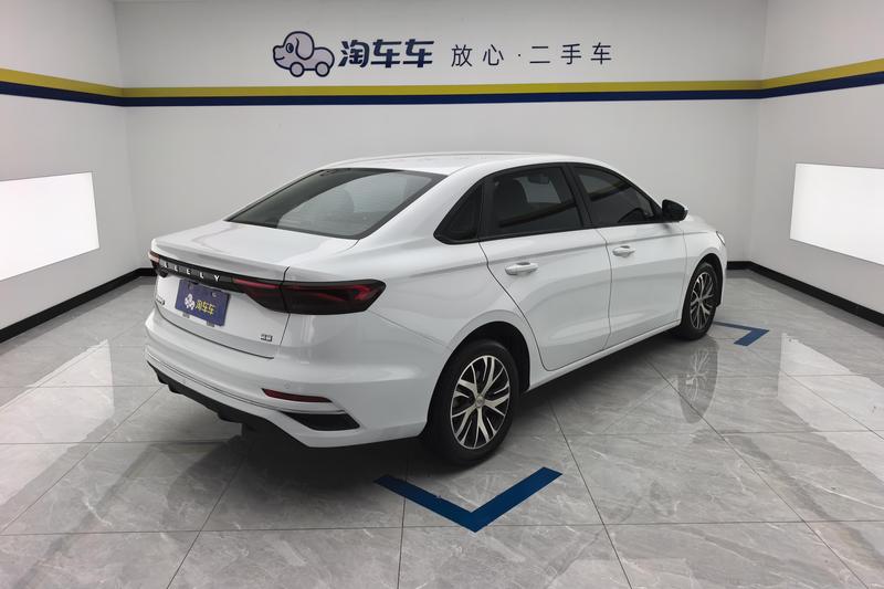 Geely Emgrand, 2024 — фото 3 из 12