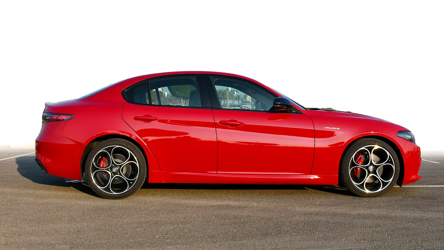 Alfa Romeo Giulia, 2024 — фото 4 из 10