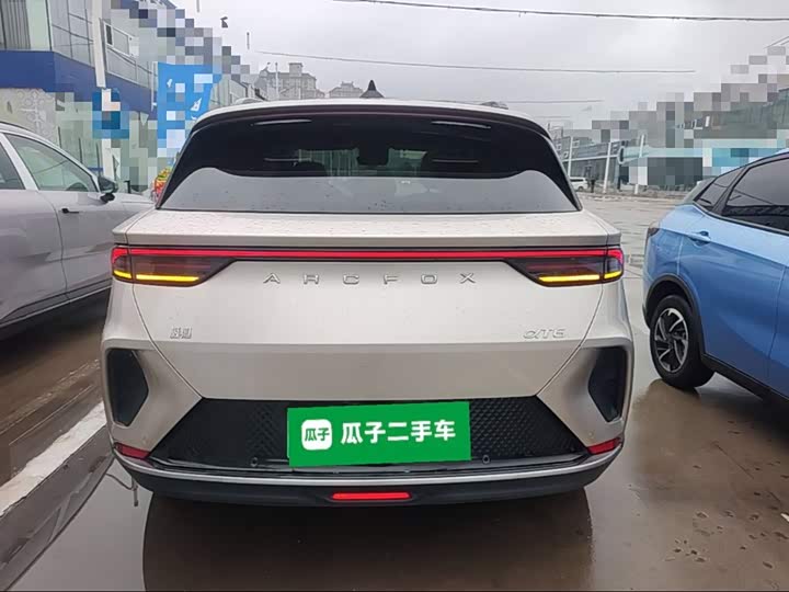 BAIC Arcfox Alpha T6, 2025 — фото 6 из 9