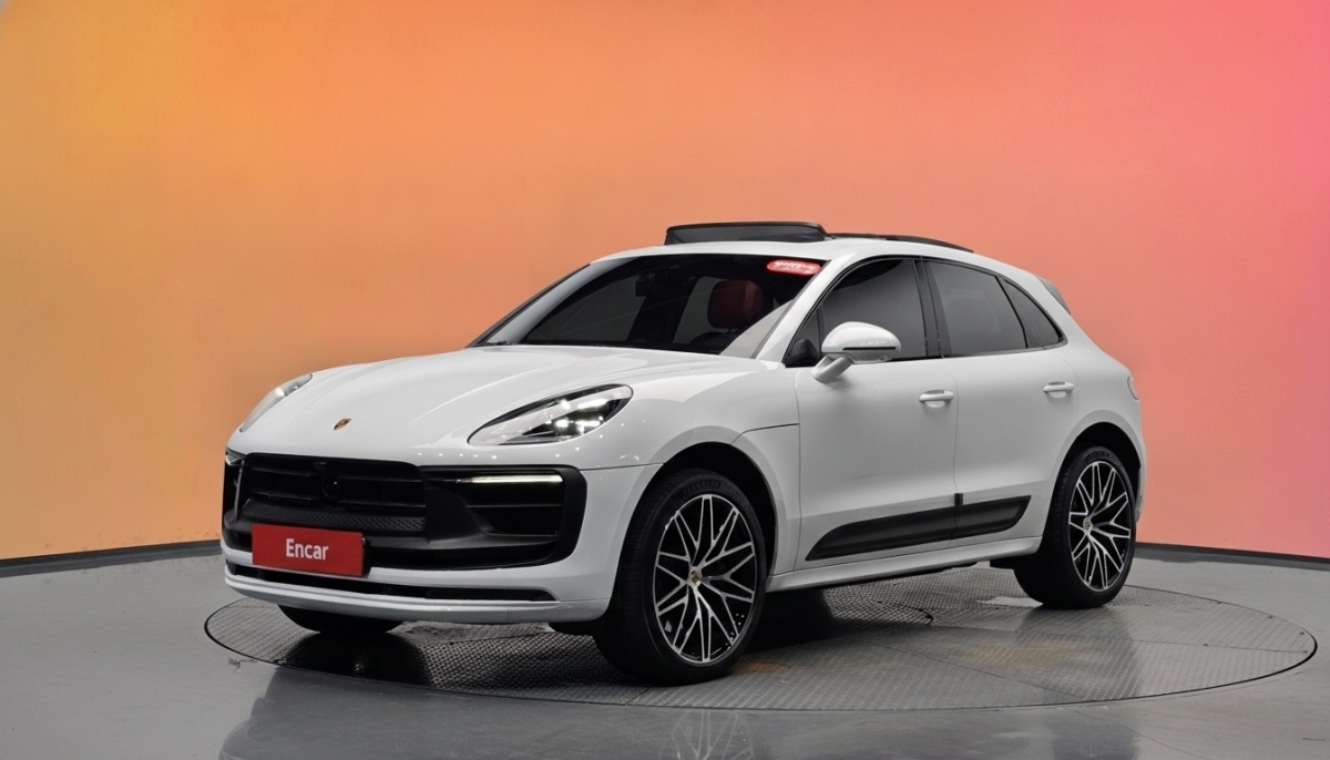 Porsche Macan, 2023 — купить в Ульяновске под ключ