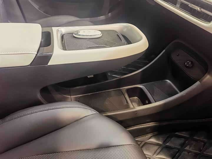 Dongfeng Yipai Nano 01, 2025 — фото 7 из 9