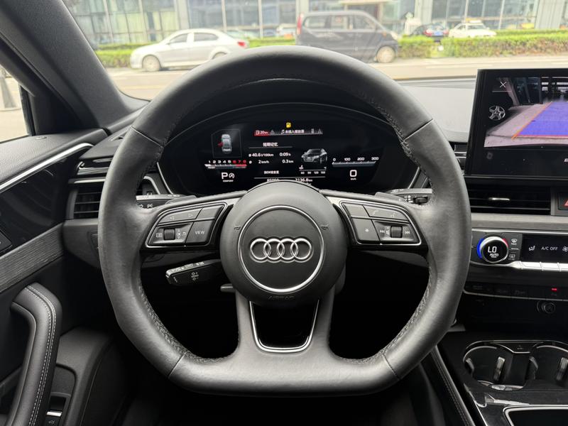 Audi A4L, 2023 — фото 11 из 12