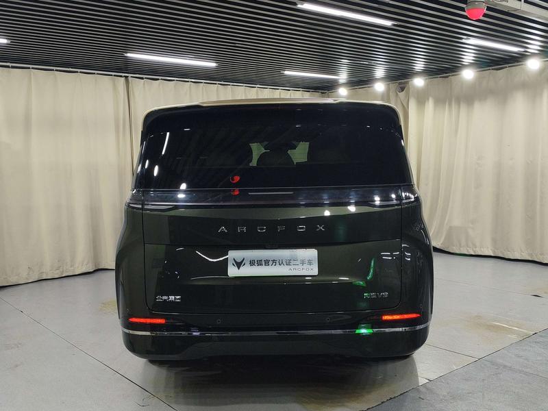 BAIC Arcfox Wendao V9, 2026 — фото 6 из 12