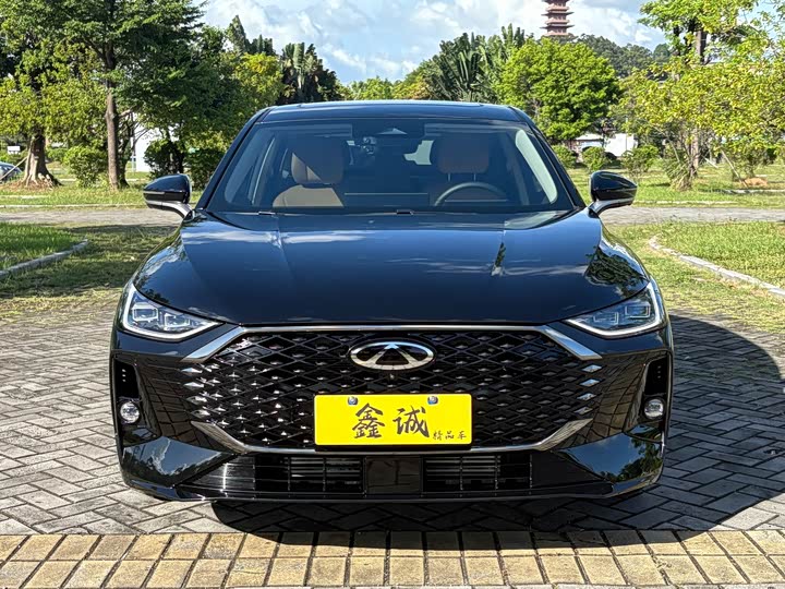Chery Arrizo 8 Pro, 2025 — фото 3 из 9