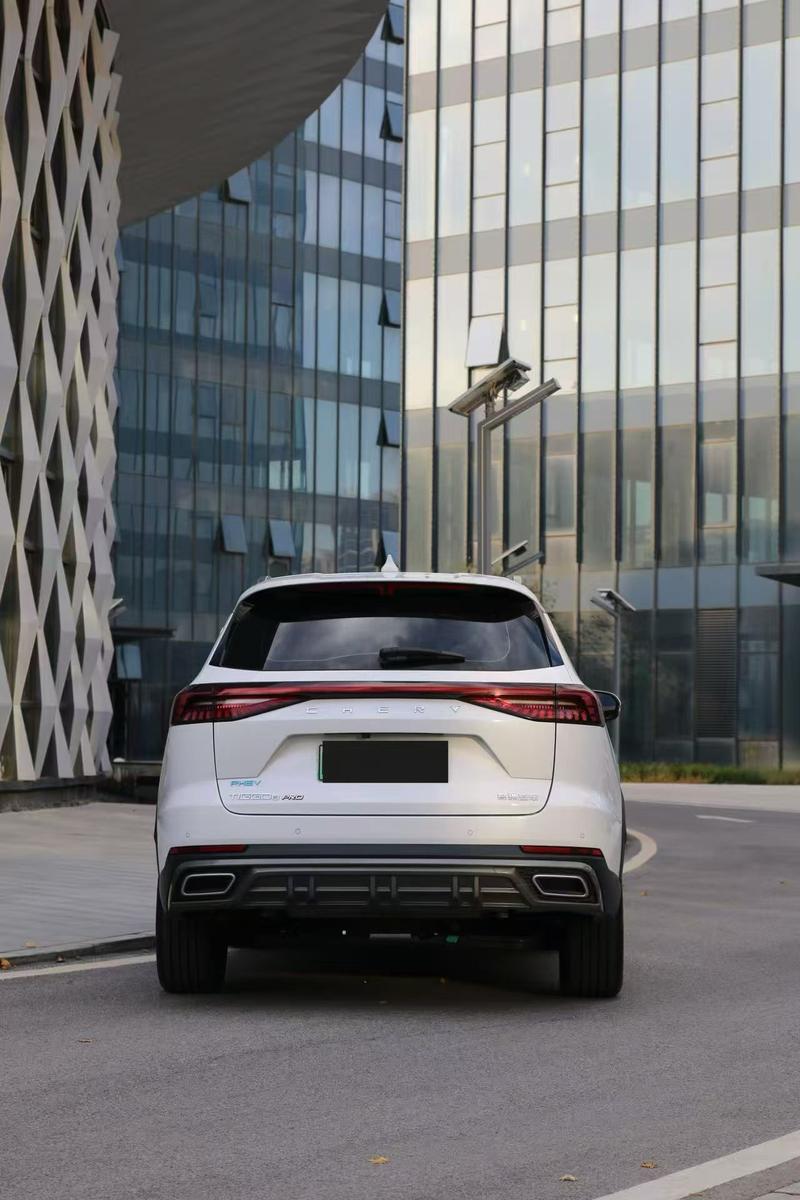 Chery Tiggo 8 Pro Hybrid, 2024 — фото 5 из 8
