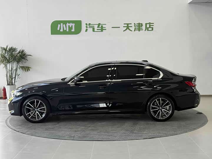 BMW 3 Series, 2023 — фото 2 из 9
