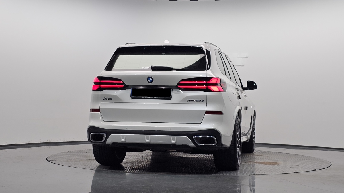 BMW X5, 2025 — фото 4 из 12