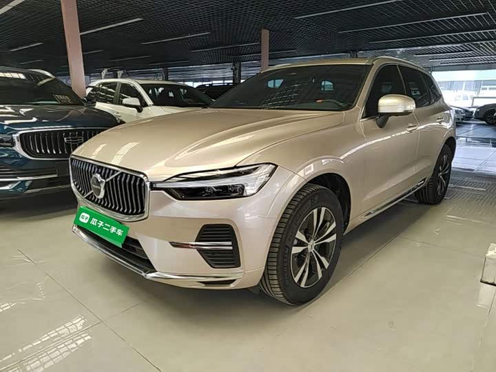 Volvo XC60, 2024 — фото 2 из 9