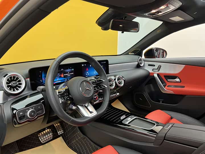 Mercedes-Benz A-Class AMG, 2025 — фото 3 из 9