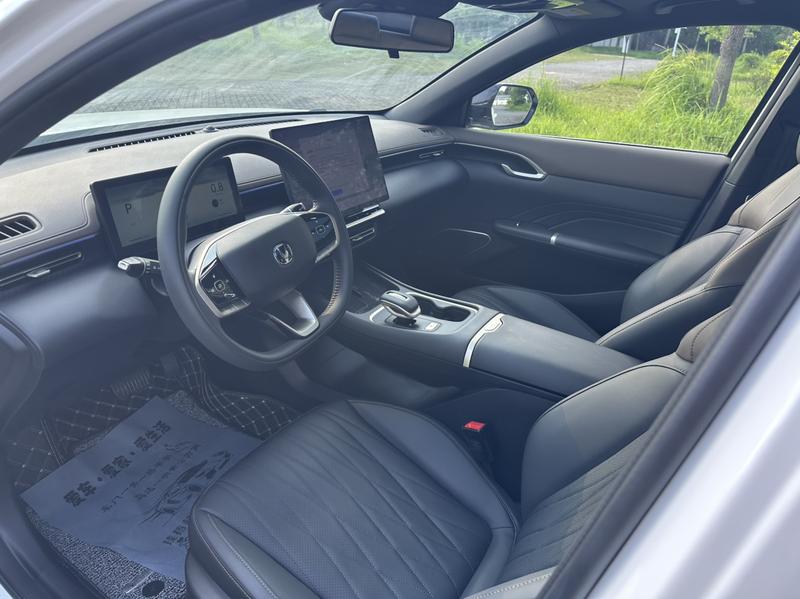 Changan Eado Plus, 2025 — фото 9 из 11