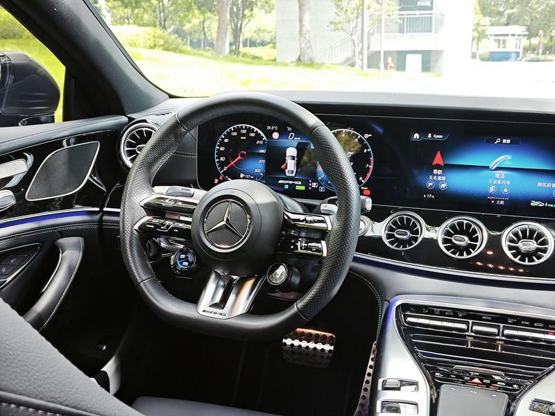 Mercedes-Benz AMG GT, 2023 — фото 9 из 12