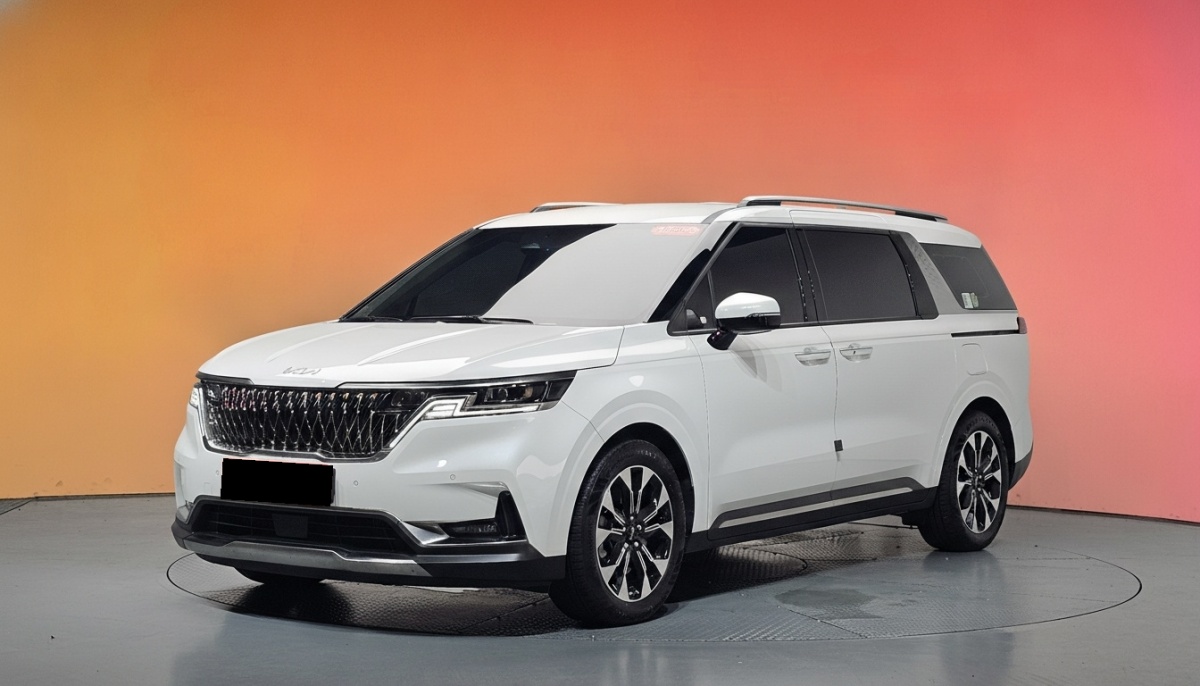 Kia Carnival, 2023 — купить в Тольятти под ключ