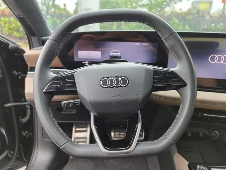 Audi A6L e-tron, 2025 — фото 8 из 9