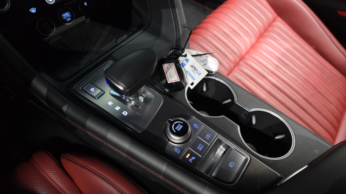 Genesis G70, 2023 — фото 9 из 12