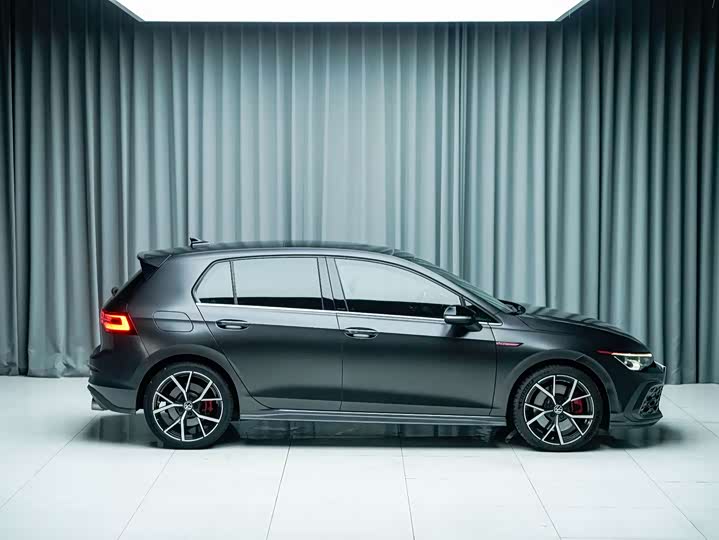 Volkswagen Golf GTI, 2023 — фото 4 из 9