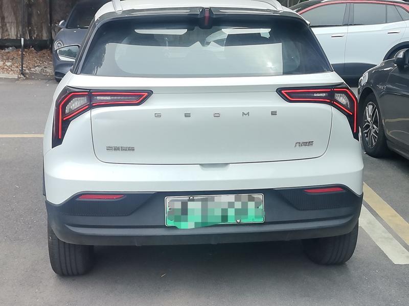 Geely Geometry E Firefly, 2024 — фото 3 из 12