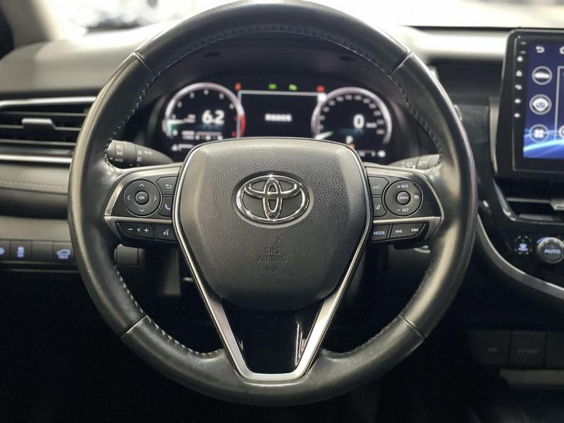 Toyota Camry, 2022 — фото 9 из 12