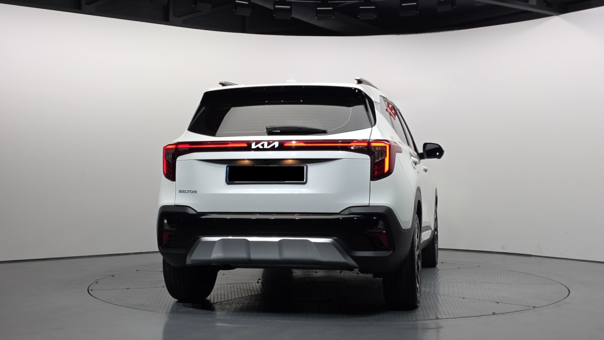 Kia Seltos, 2024 — фото 4 из 12