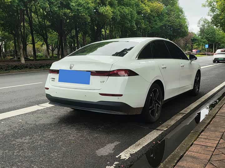 Roewe D7, 2023 — фото 4 из 9