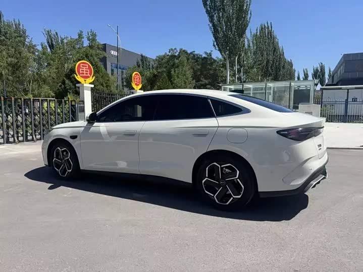 BYD Seal 06 Hybrid/EV, 2025 — фото 7 из 9
