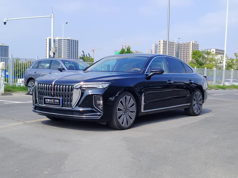 Hongqi H9, 2025 — купить в Санкт-Петербурге под ключ