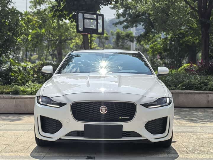 Jaguar XE L, 2023 — фото 2 из 9