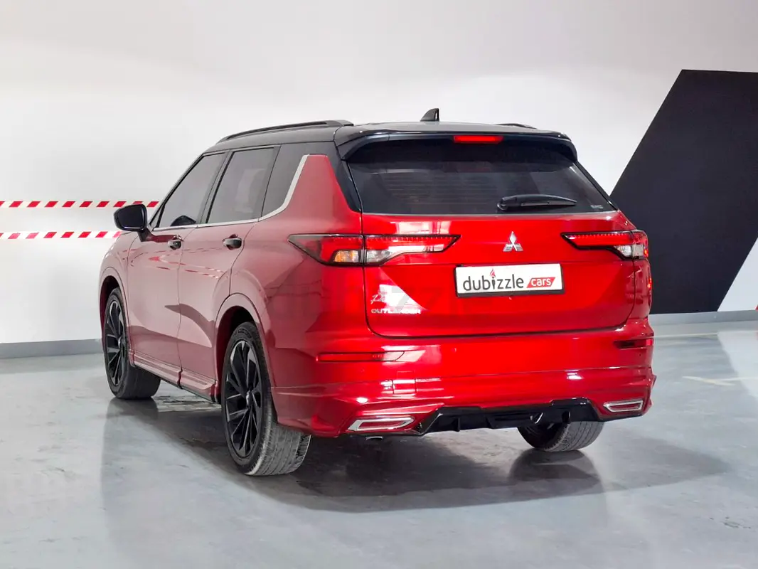 Mitsubishi Outlander, 2024 — фото 8 из 10