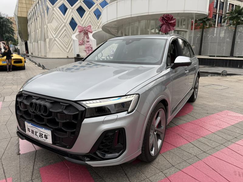 Audi SQ7, 2024 — купить в Твери под ключ