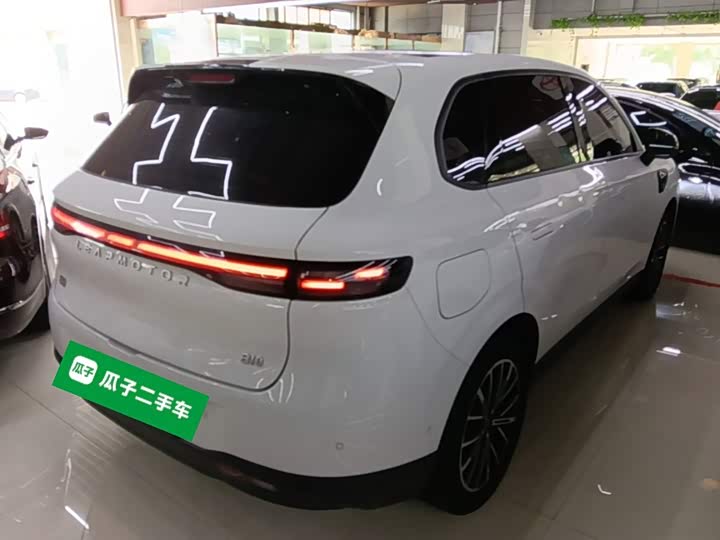 Leapmotor B10, 2025 — фото 7 из 9