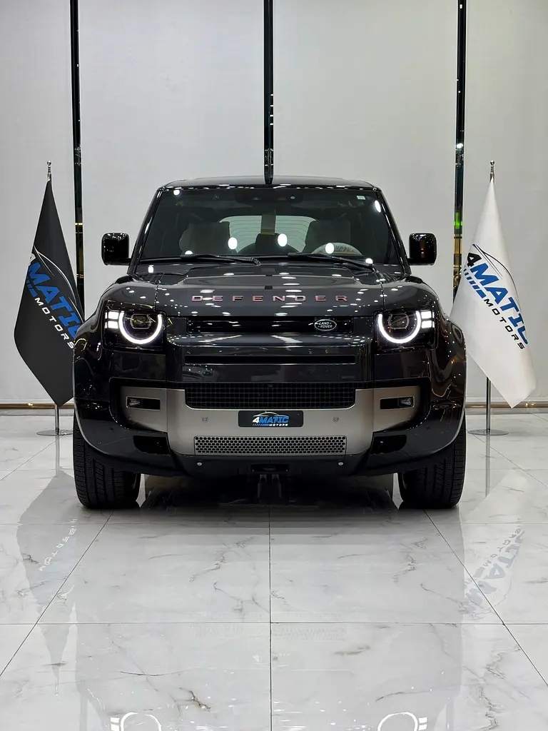 Land Rover Defender, 2026